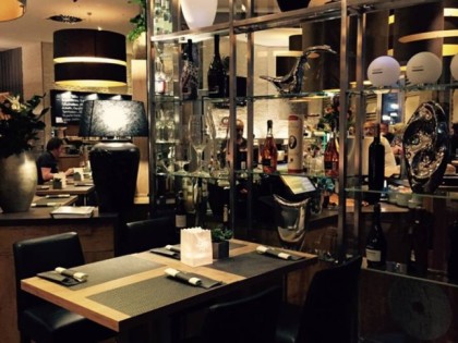 照片: N8 Cafe